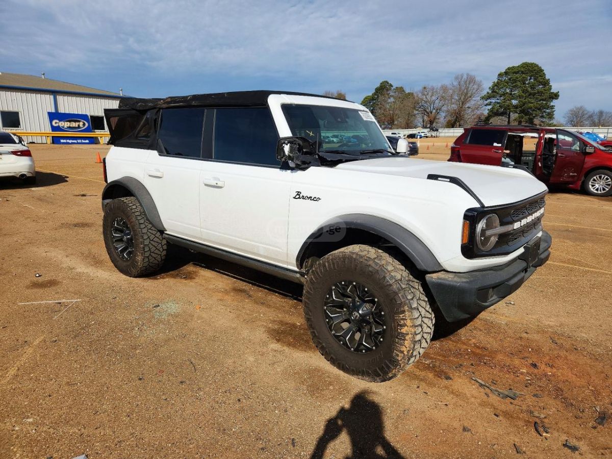 Ford Bronco - фото 4