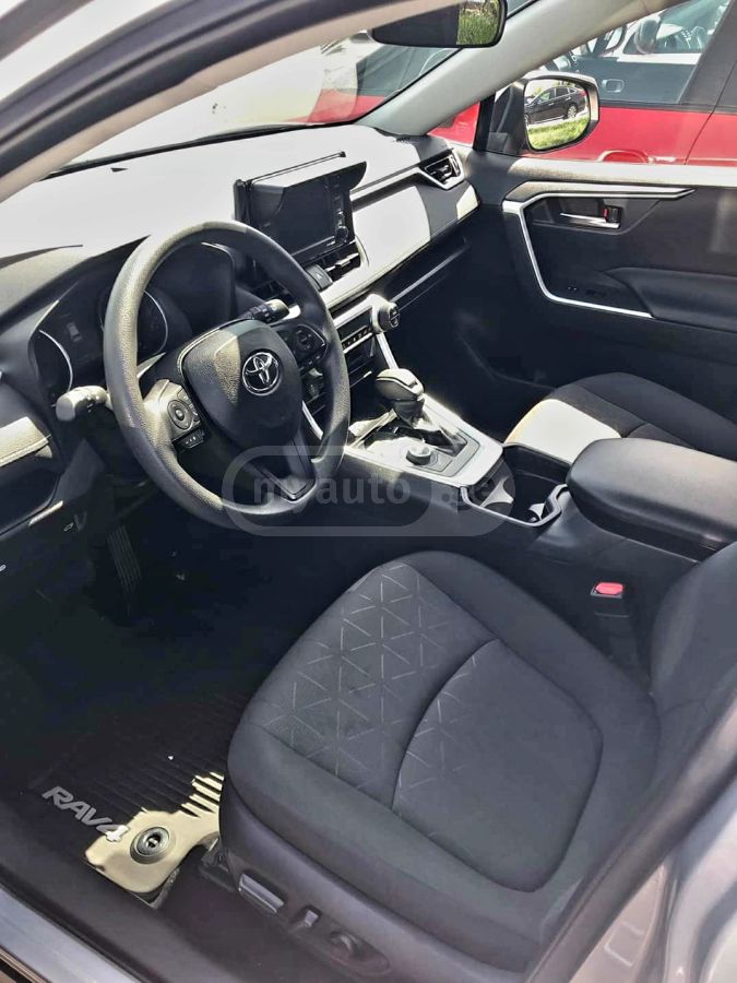 Toyota XLE — миниатюра 3