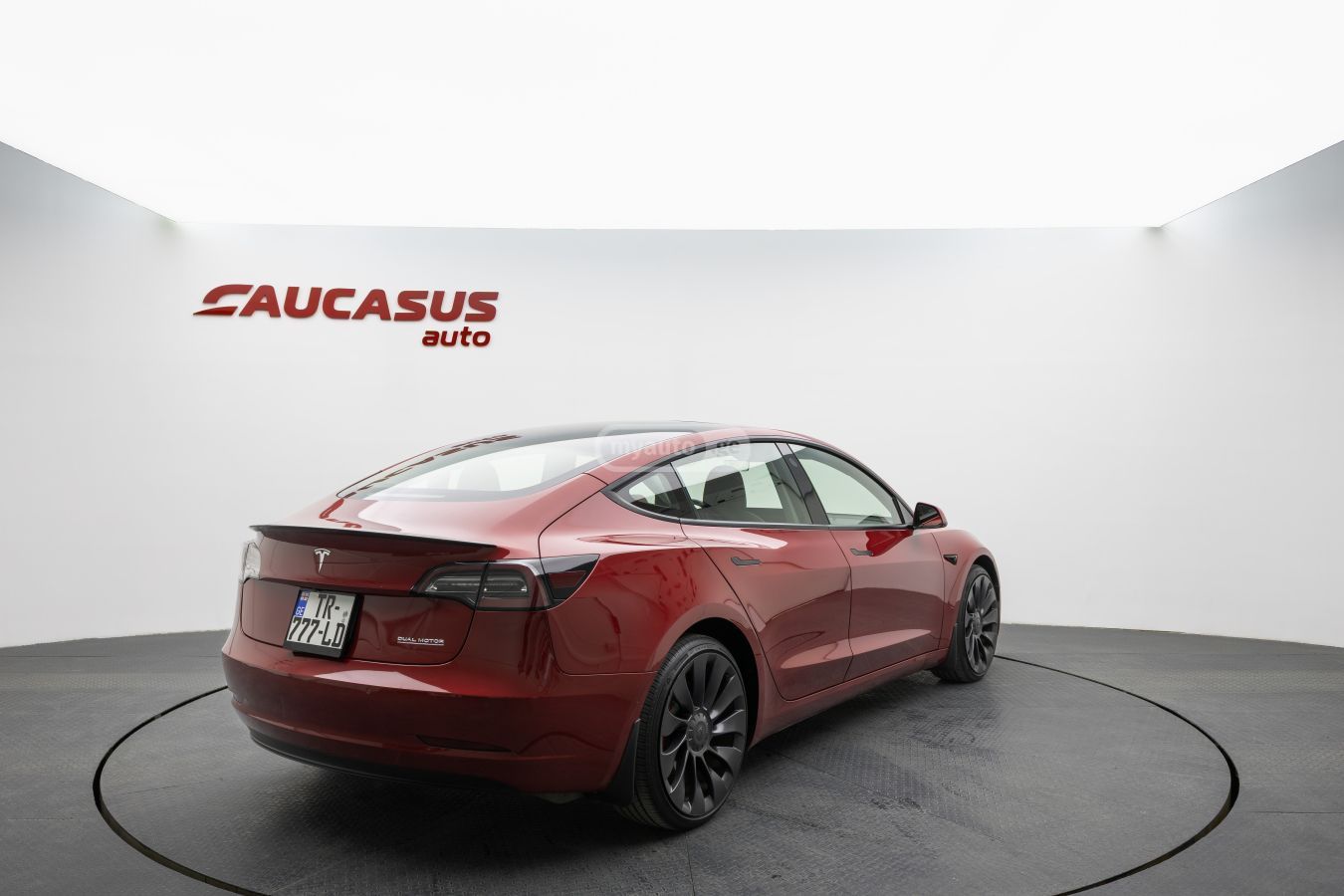 Tesla Performance — миниатюра 5