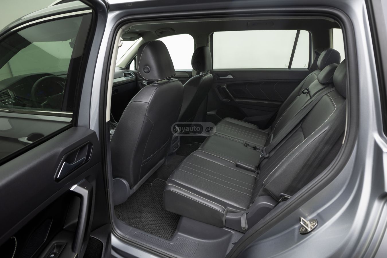 Volkswagen Volkswagen Tiguan — миниатюра 2