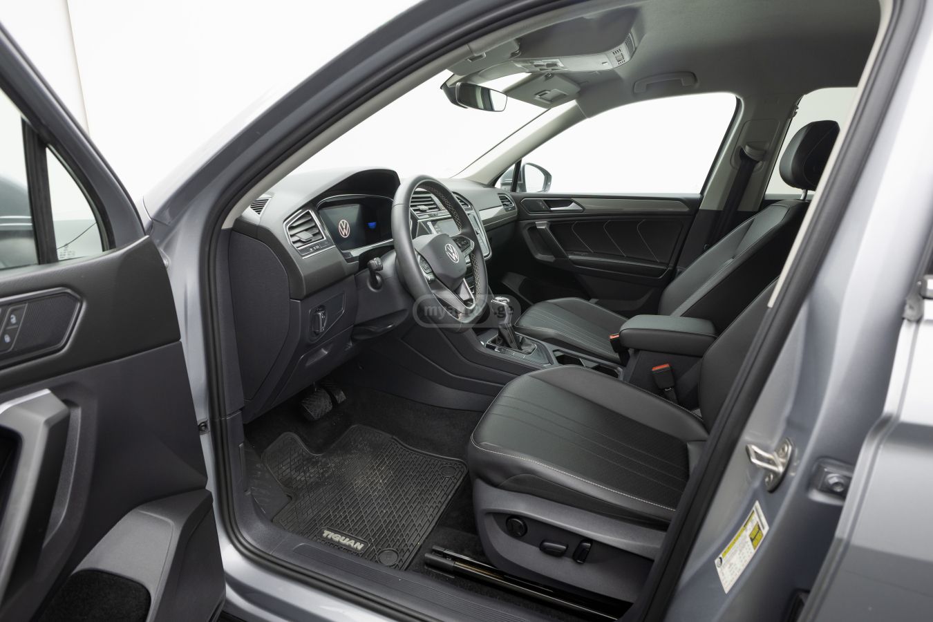 Volkswagen Volkswagen Tiguan — миниатюра 3