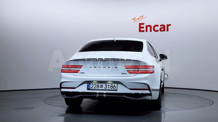 Hyundai Genesis 2025 — миниатюра 4