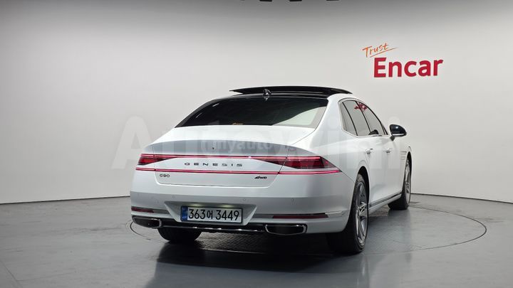 Hyundai Genesis 2025 — миниатюра 4