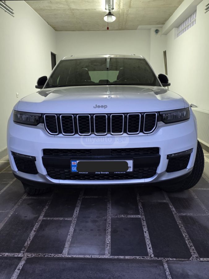 Jeep Grand Cherokee - фото 3