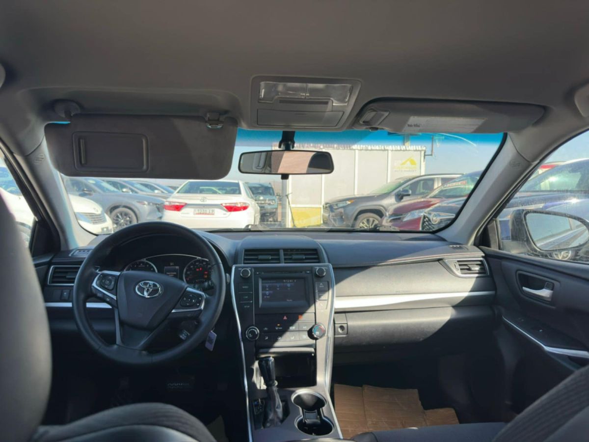 Toyota Camry - фото 5