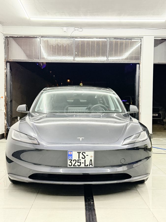 Tesla Model 3 2025 — фото 15 купить в Москве