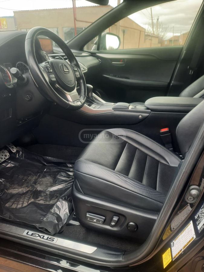 Lexus NX 300 - фото 5