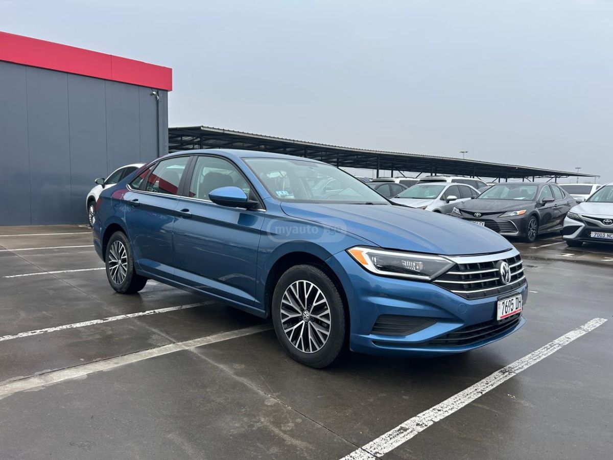 Volkswagen Jetta - фото 3