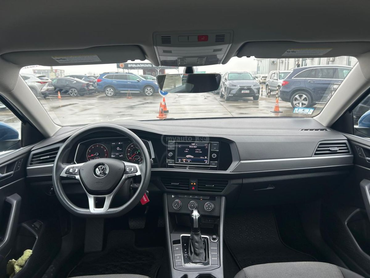 Volkswagen Jetta - фото 9