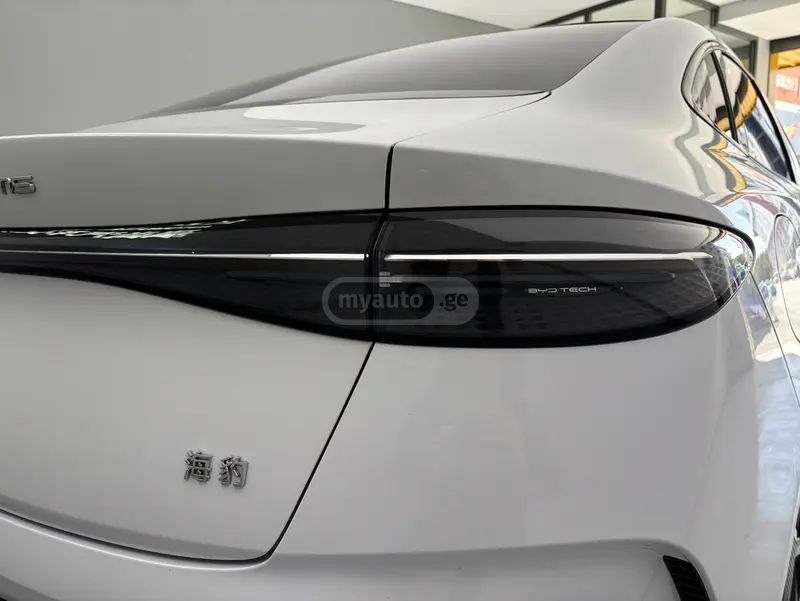 BYD Seal 2023 — миниатюра 7
