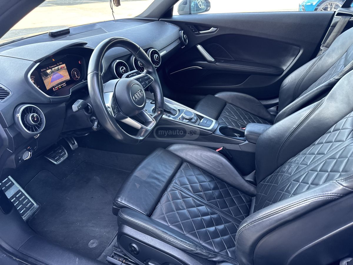Audi TT - фото 14