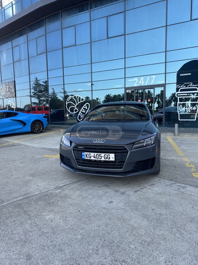 Audi TT - фото 3