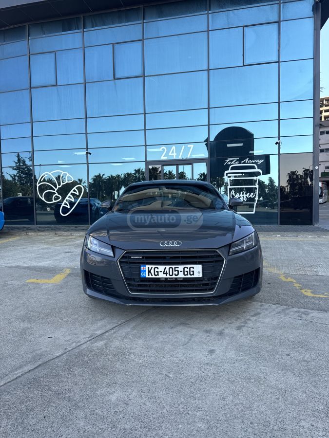 Audi TT - фото 5