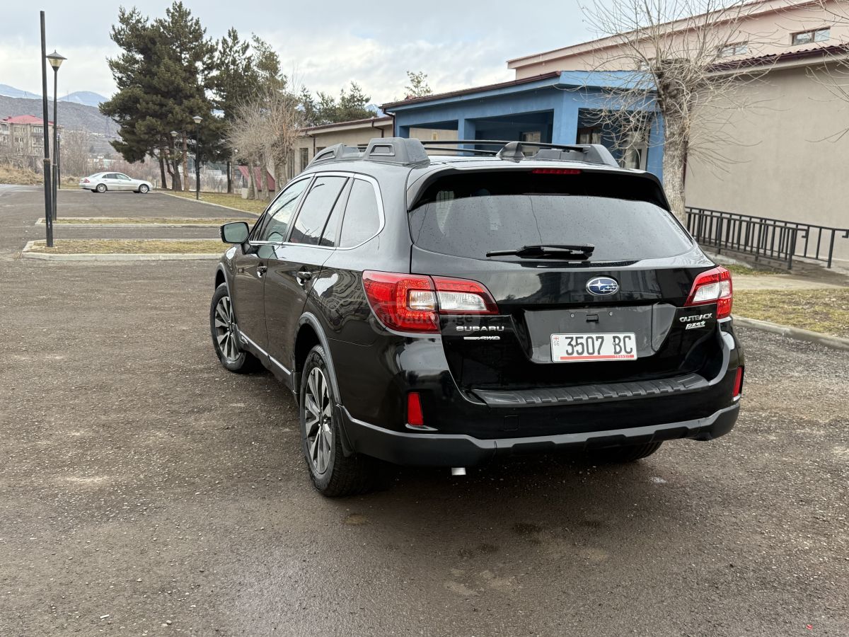 Subaru Outback - фото 3