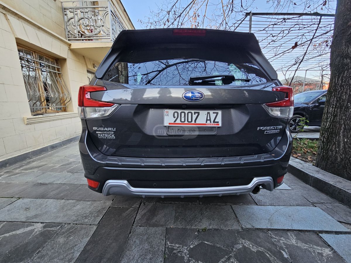 Subaru Touring 4dr All-Wheel Drive CV — миниатюра 8