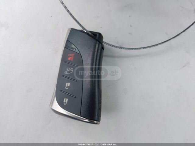 Lexus Premium 4dr All-Wheel Drive Au — миниатюра 11