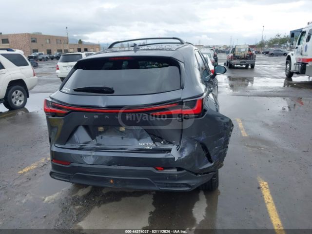 Lexus Premium 4dr All-Wheel Drive Au — миниатюра 15