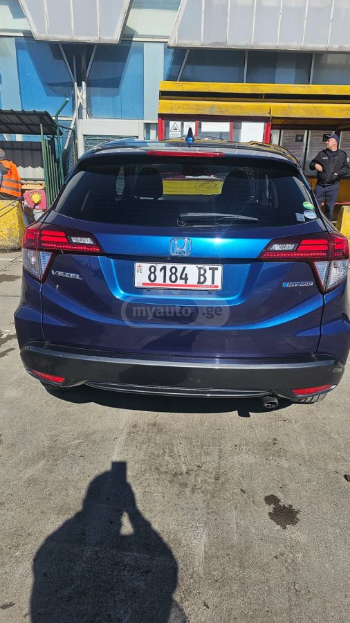 Honda Vezel - фото 2