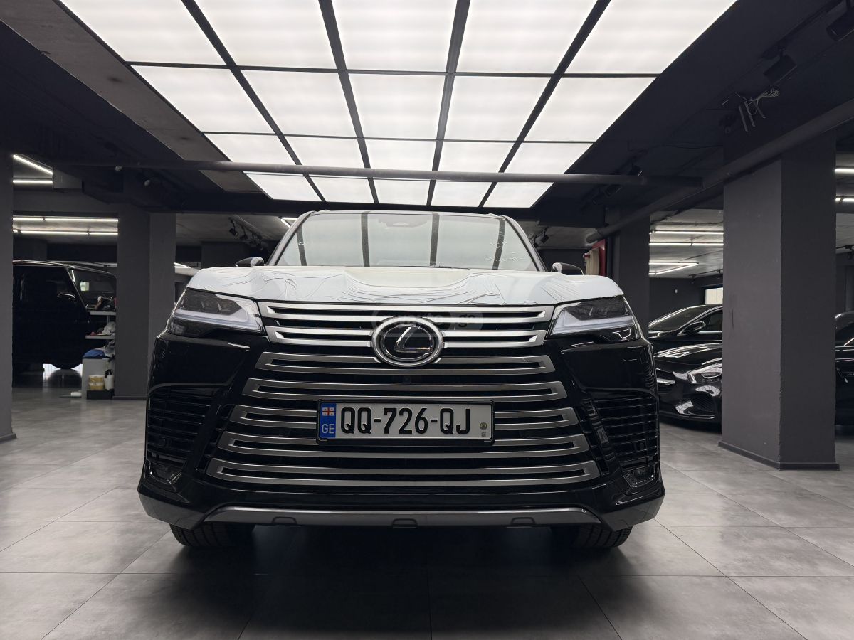 Lexus LX 500 - фото 1