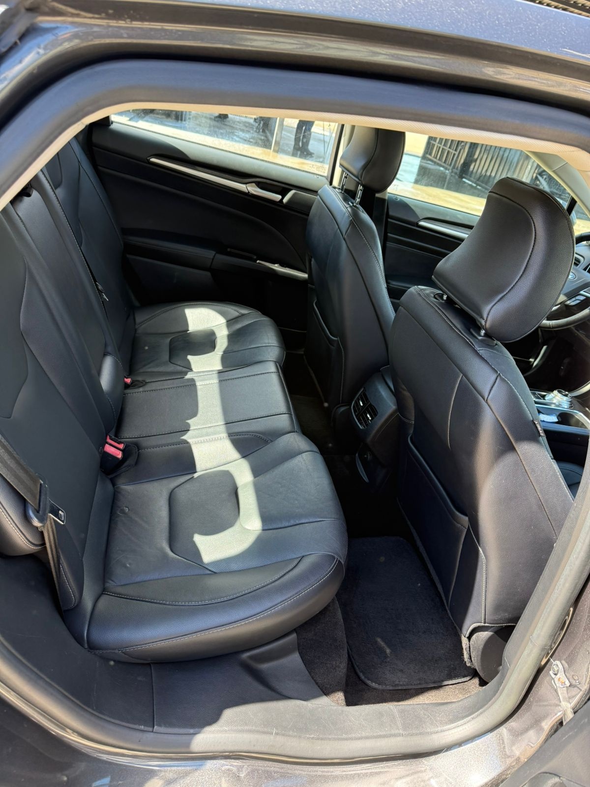 Ford Fusion - фото 6