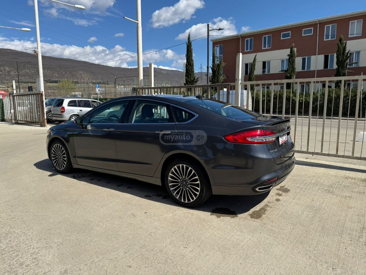 Ford Fusion - фото 9