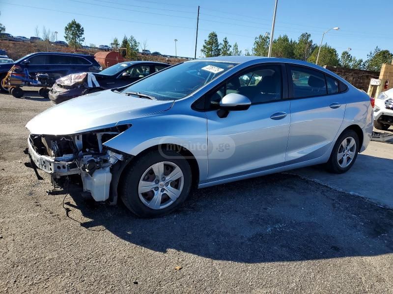 Chevrolet Cruze - фото 1