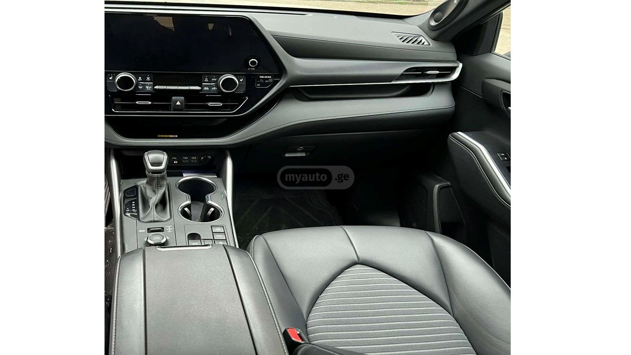 Toyota XSE — миниатюра 5