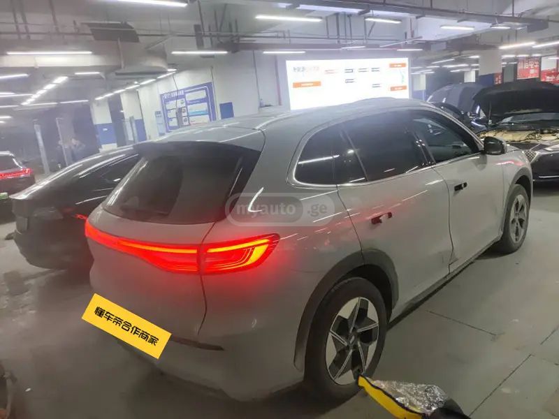 Geely Galaxy E5 - фото 5