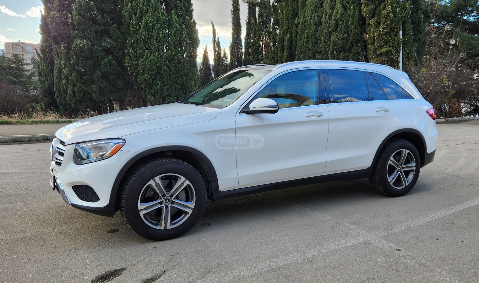 Mercedes-Benz GLC 300 - фото 4