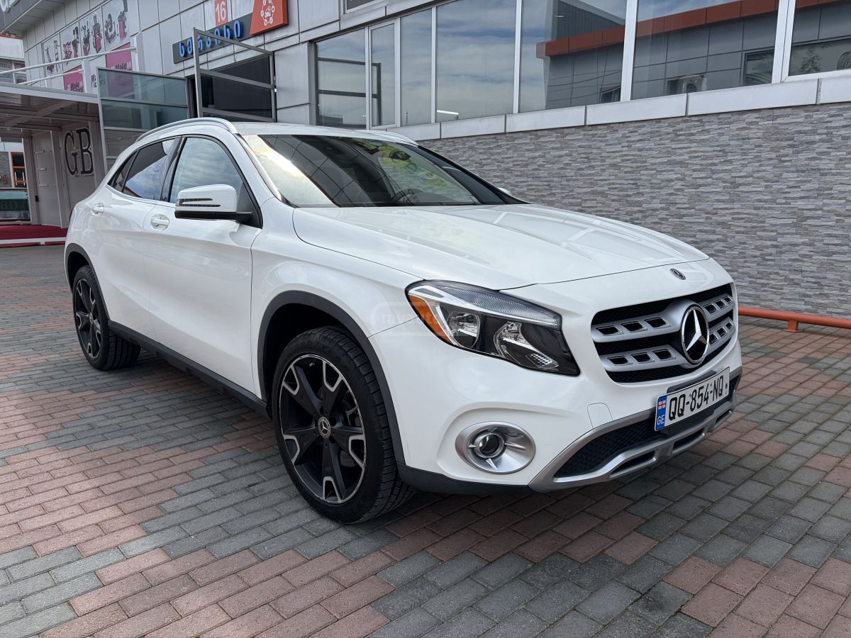 Mercedes-Benz GLA 250 - фото 2