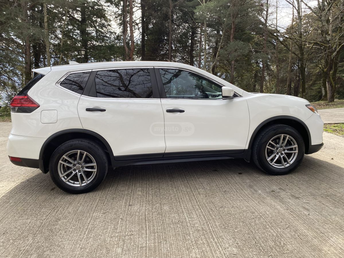 Nissan Rogue - фото 5