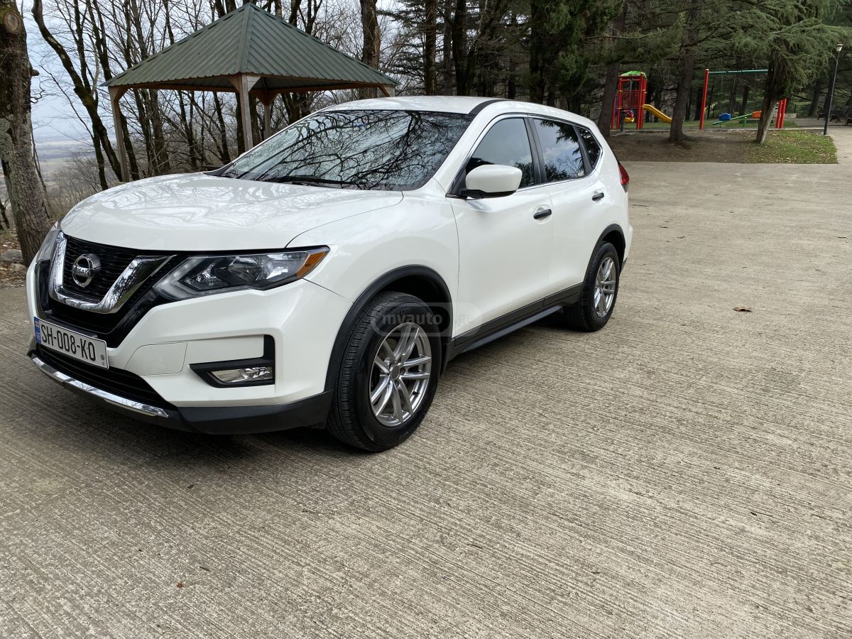 Nissan Rogue - фото 9