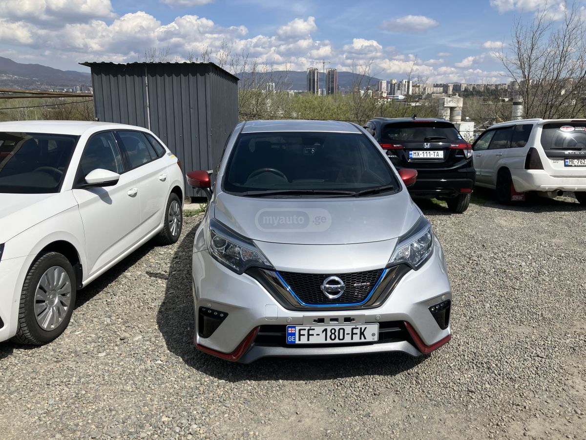 Nissan Note - фото 1