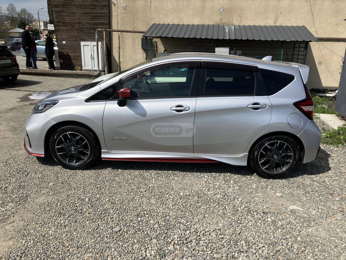 Nissan Note - фото 2