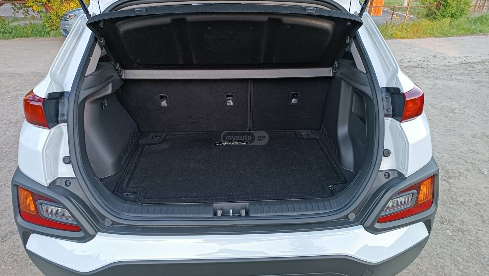 Hyundai Kona - фото 11