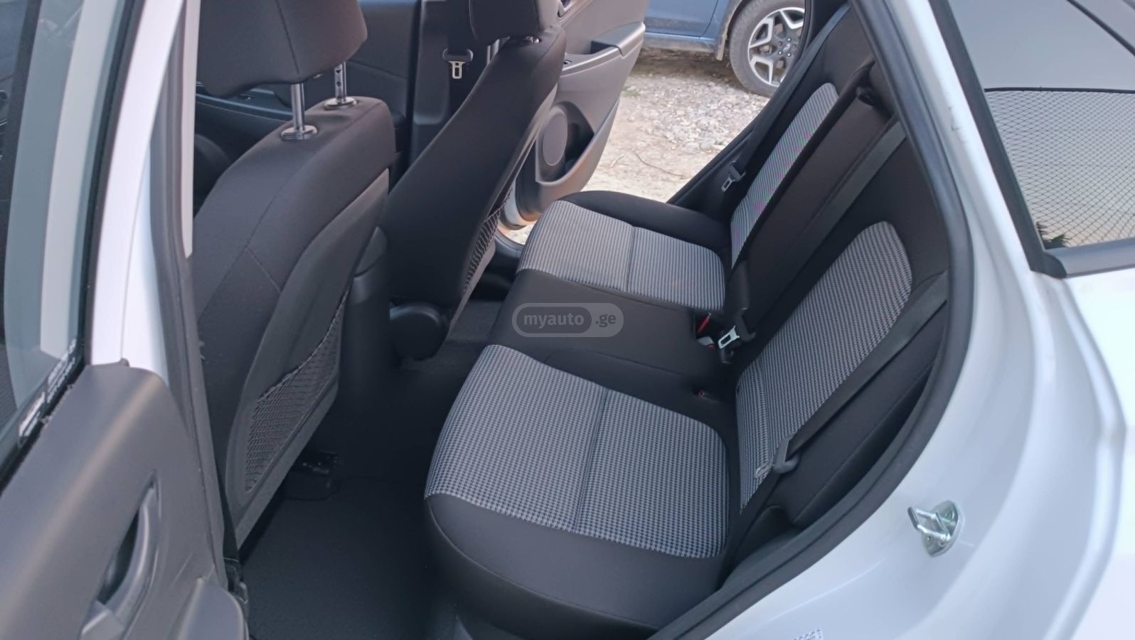 Hyundai Kona - фото 6