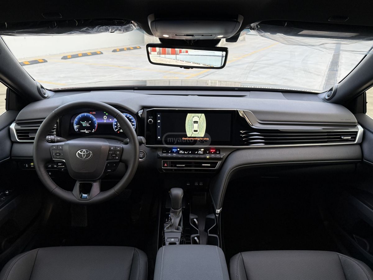 Toyota Camry - фото 9