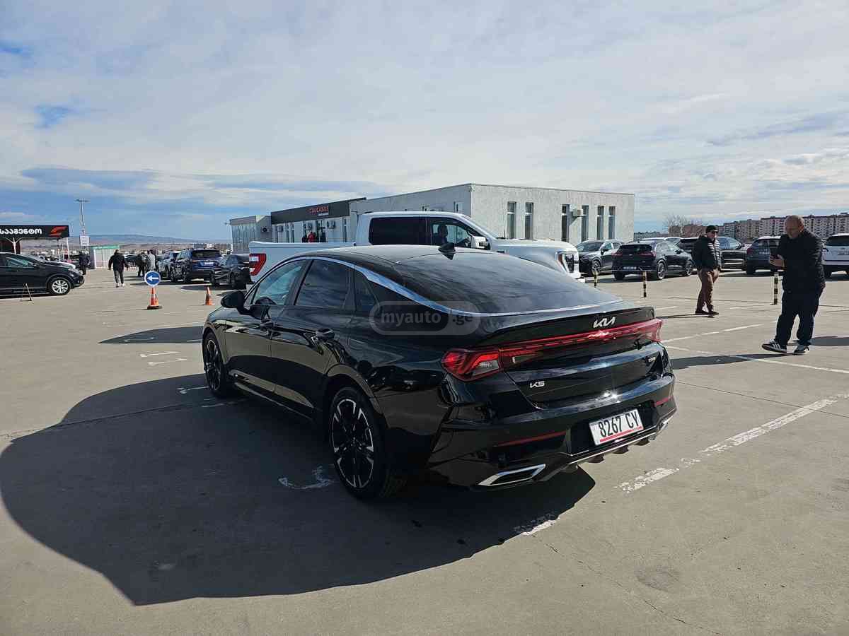Kia Kia K5 — миниатюра 9
