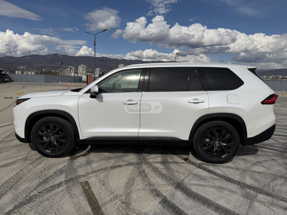 Toyota Grand Highlander - фото 4