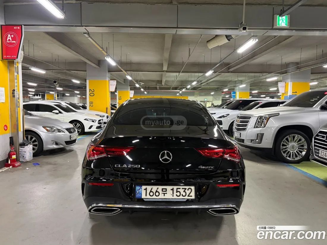 Mercedes-Benz CLA 35 AMG 2023 — миниатюра 5