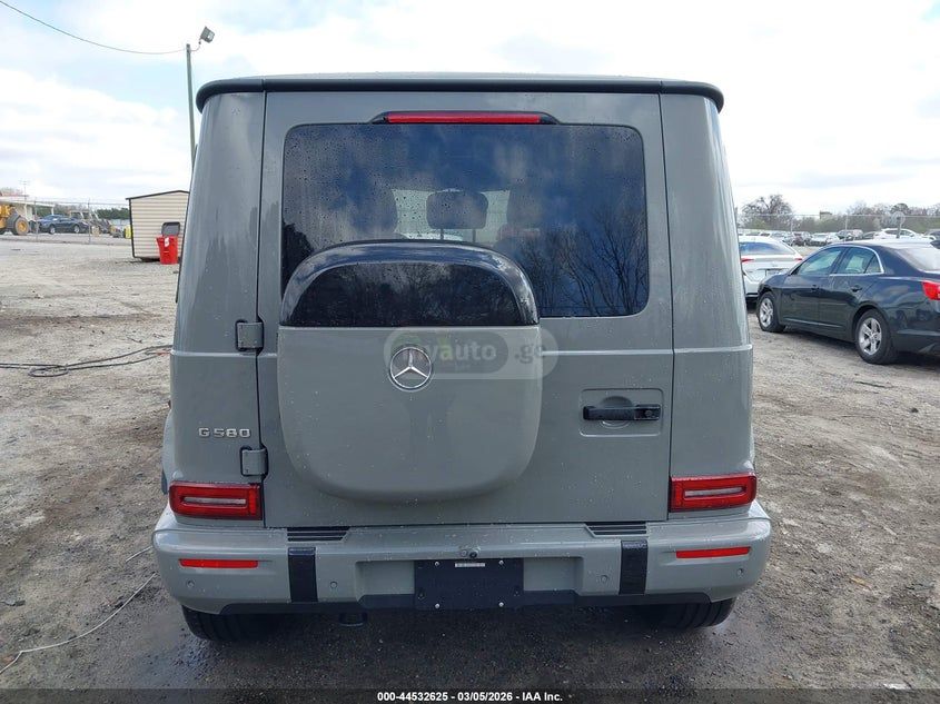Mercedes-Benz G 500 - фото 12