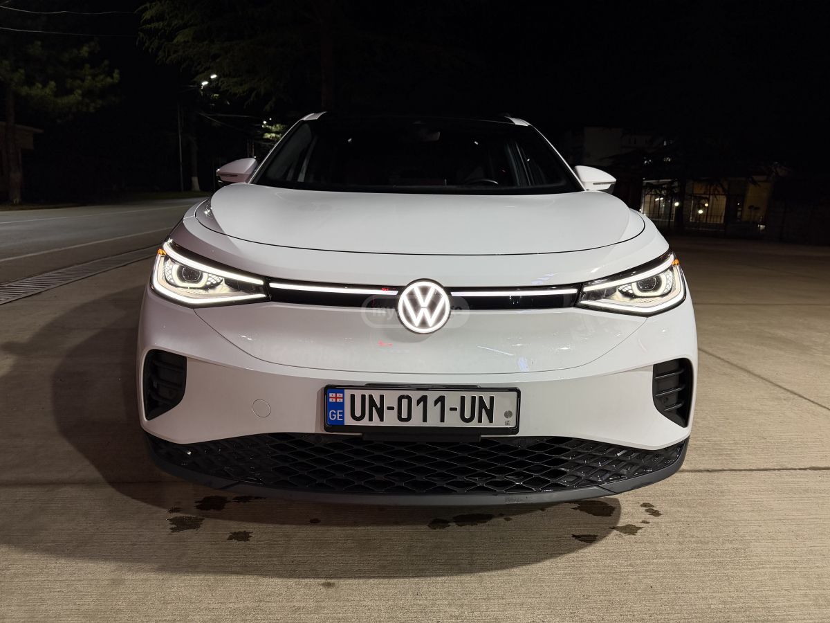 Volkswagen ID 4 - фото 1