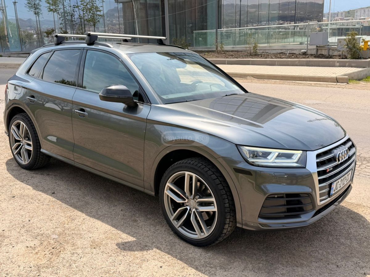Audi SQ5 - фото 2