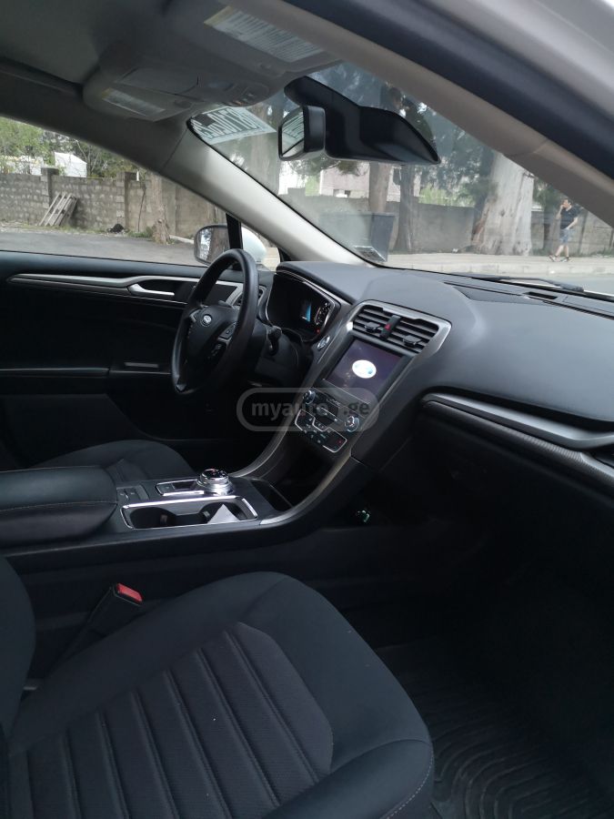 Ford Fusion - фото 6