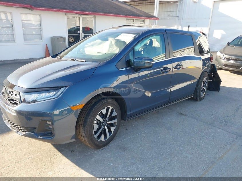 Honda Odyssey 2025 — миниатюра 2
