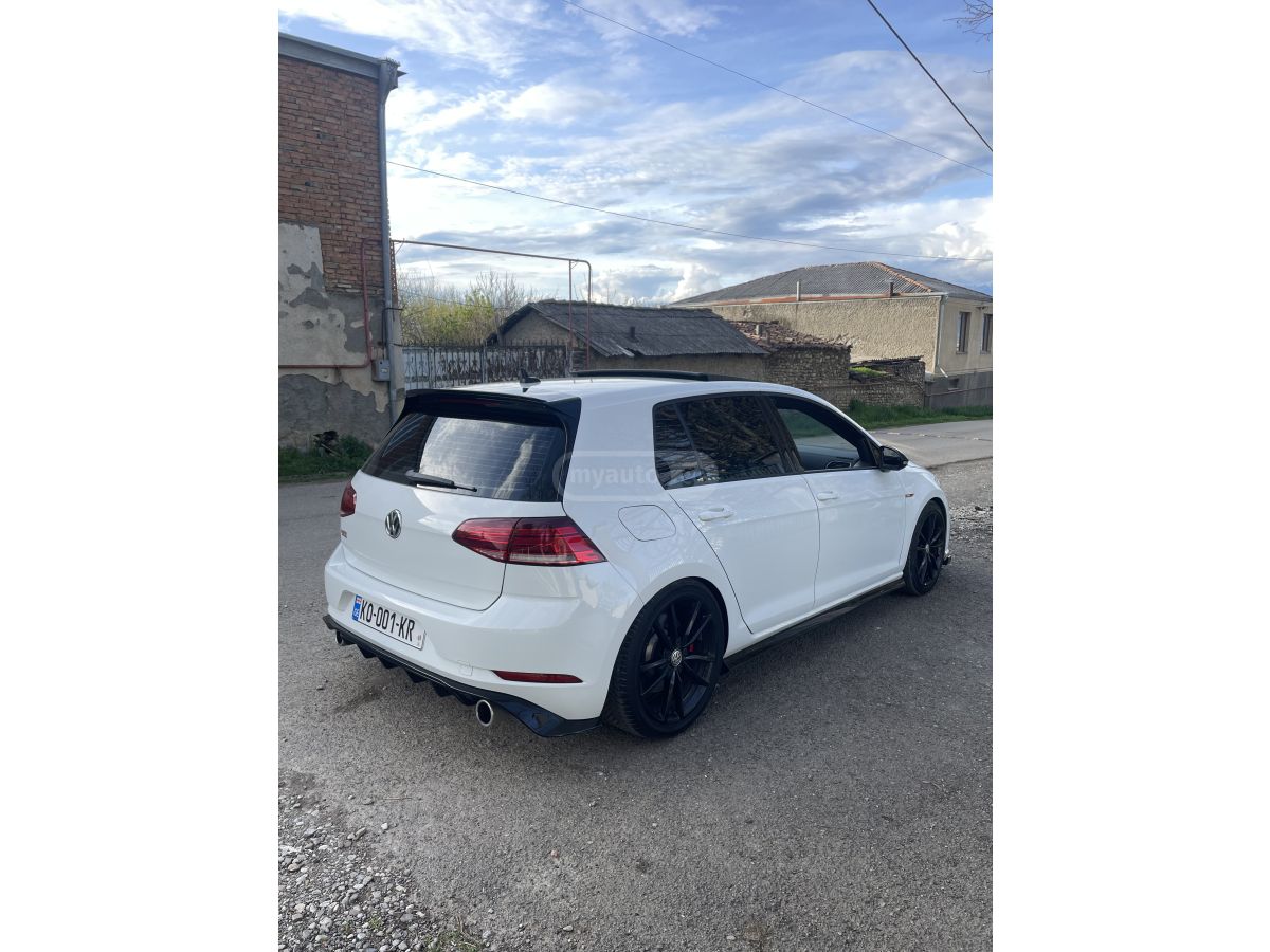 Volkswagen GTI - фото 2