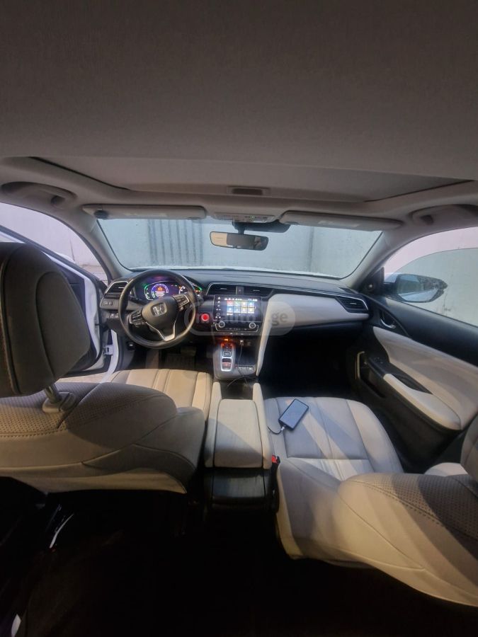 Honda Insight - фото 5