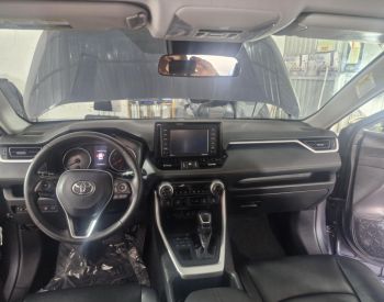 ToyotaRAV 42022