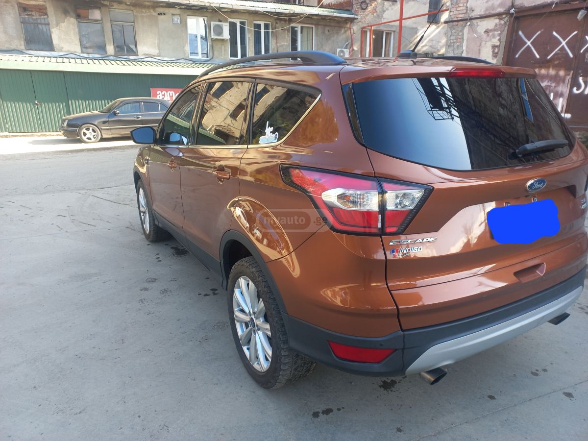 Ford Escape - фото 12