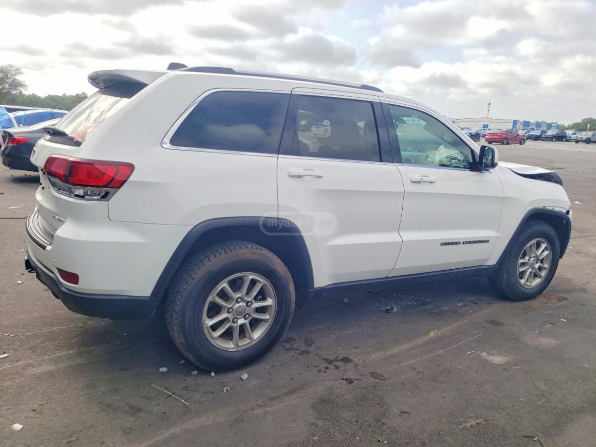 Jeep Grand Cherokee - фото 5
